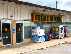 Dollar General exterior