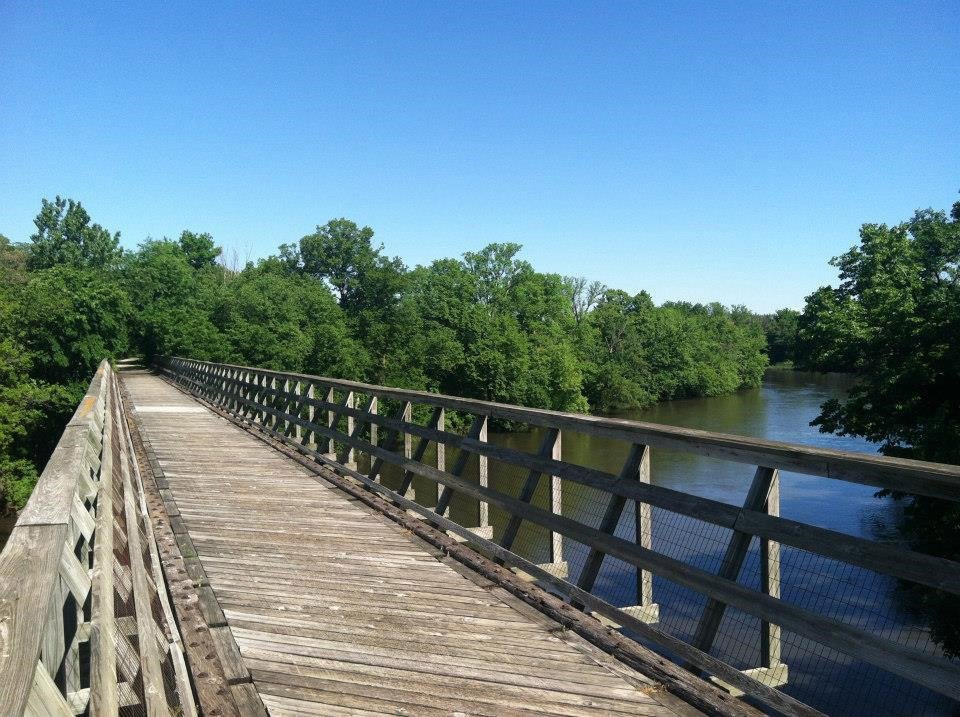 Wooden bridge on Three Rivers Trail