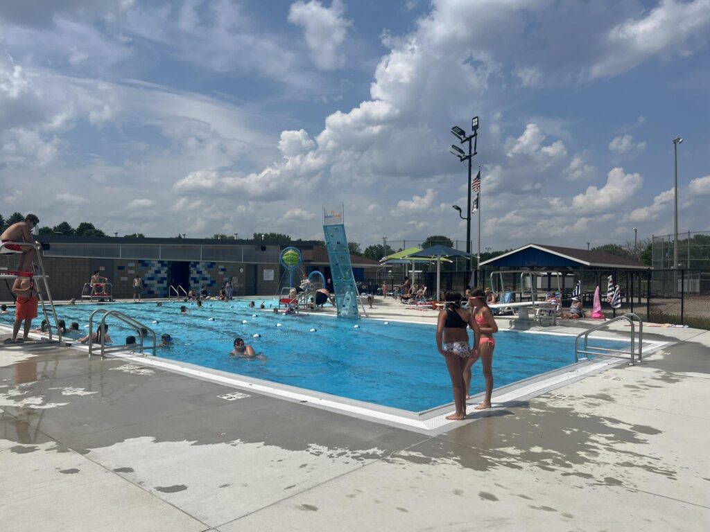 Laurens Pool Wide