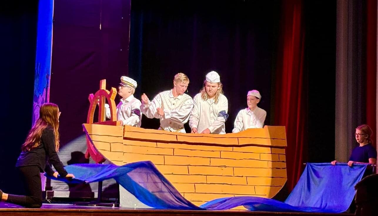 Rialto PAC Musical aspect ratio 350 200